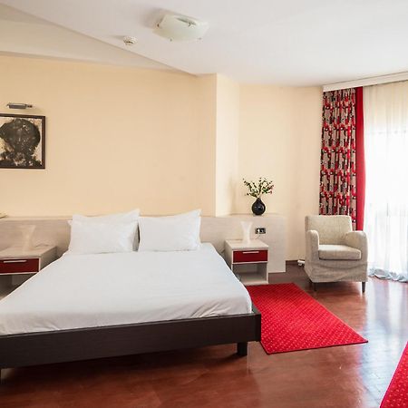 Pelister Skopje Bed & Breakfast Oda fotoğraf