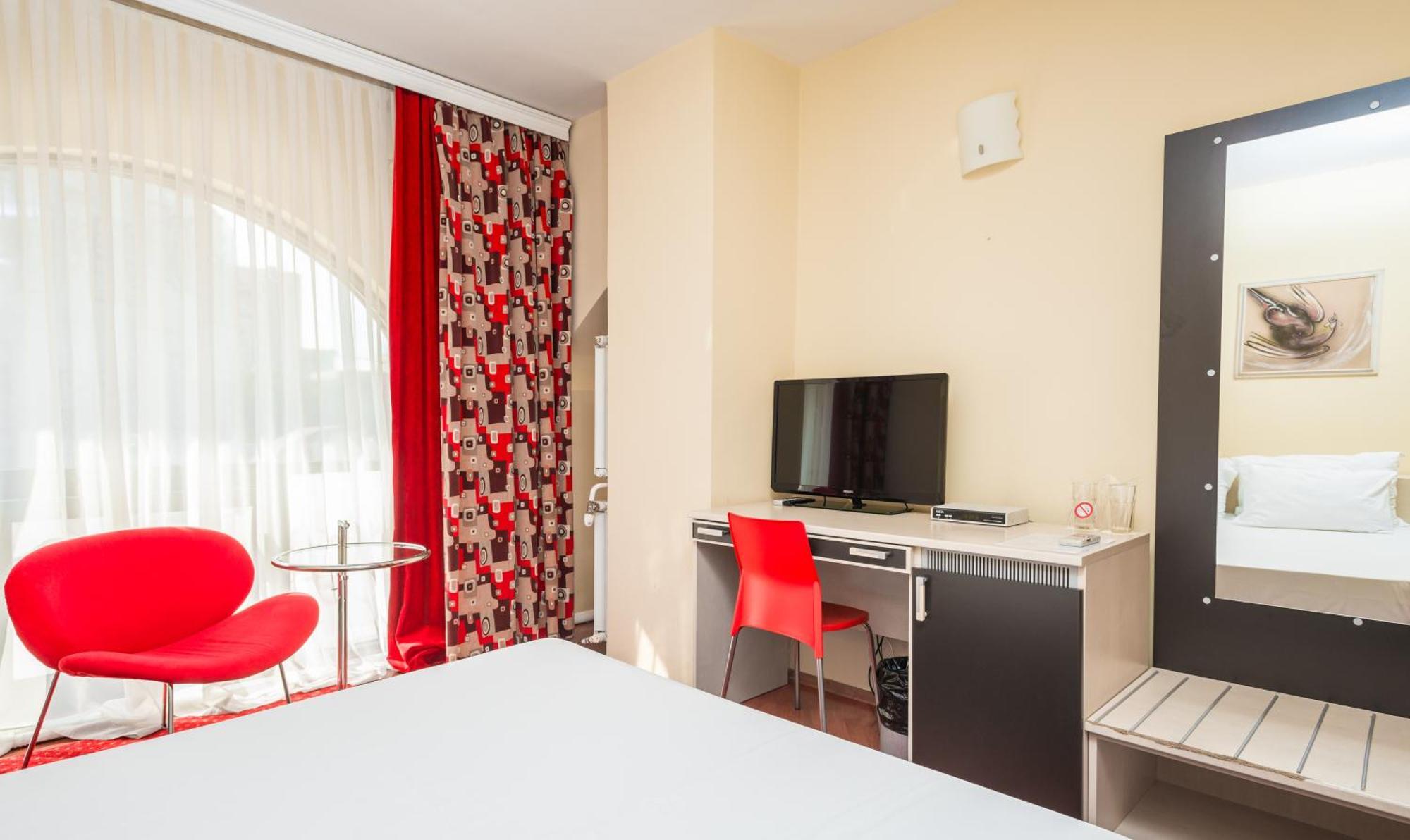 Pelister Skopje Bed & Breakfast Oda fotoğraf
